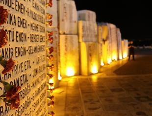 Türkiye remembers Marmara quake victims on 25th anniversary