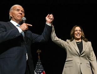 Biden to pass torch to Harris in bittersweet convention farewell