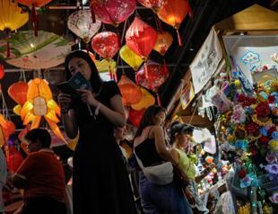 China green-lights 11 new reactors in nuclear push