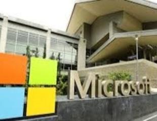 Microsoft cuts revenue expectations from cloud