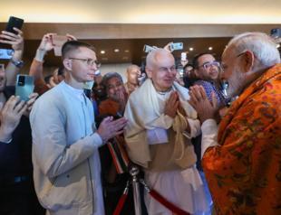 Indian PM Modi visits Ukraine to advocate peace