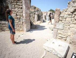 Historic polygonal structure offers AR tours in ancient city