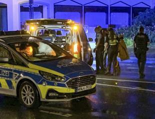 German police arrest knife rampage suspect as IS claims attack