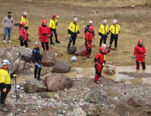 Severe floods leave one dead, one missing in central provinces
