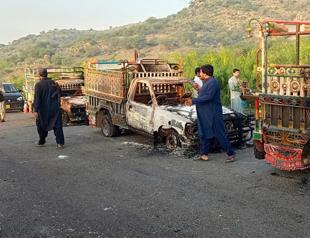 Gunmen kill 39 in coordinated attacks in southwest Pakistan