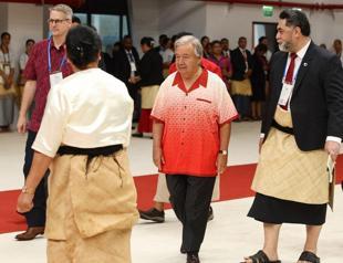 Big polluters urged to pay as key Pacific summit opens