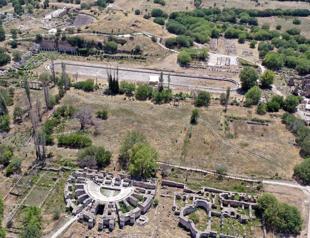 Traces of a market found in Aphrodisias