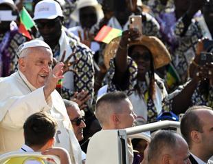 Pope says repelling, abandoning migrants is grave sin