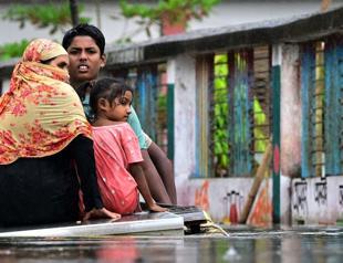 Erdoğan announces Türkiyes aid delivery to flood-hit Bangladesh