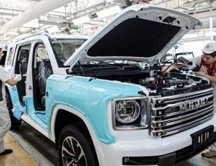 China tells US it presents opportunity not threat