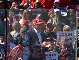 Harris and Trump set to clash in high-stakes debate