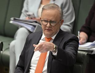 Australia plans age limit to ban children from social media