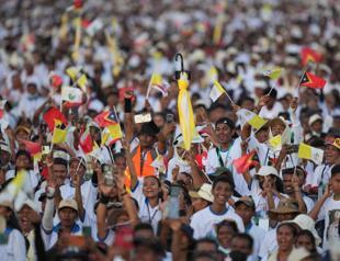 Pope hosts East Timor mass for over half a million faithful
