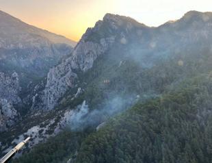 Wildfires continue to rage in Türkiyes western provinces