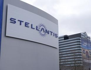 Stellantis announces $400 mln EV investments in Michigan