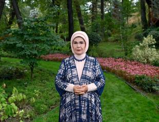 First Lady urges global commitment to childrens rights