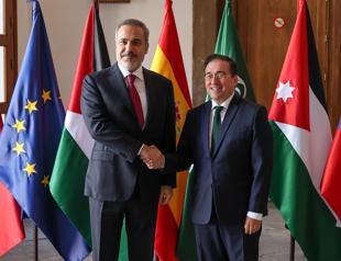 Türkiye appreciates Spains Palestinian support, pushes for peace in Madrid