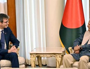 US delegation, Bangladeshs Yunus talks about economy