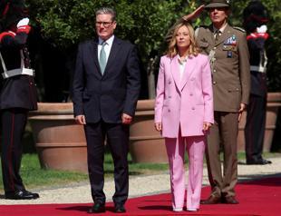 UK PM Starmer meets Italys Meloni for illegal immigration talks