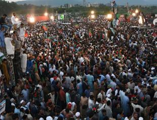 Pakistan court grants bail to 10 MPs linked to Khan