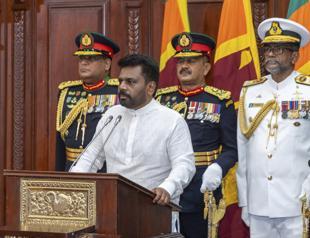 IMF says ready for talks with Sri Lankas new gov’t