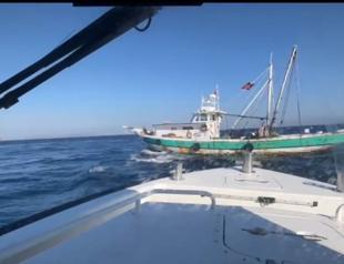 Türkiye rebukes Greece over territorial water violations