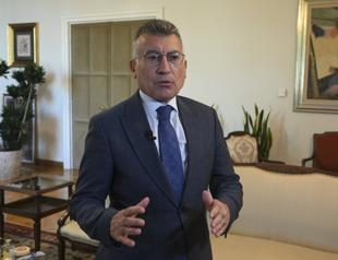 AKP aims to gather input for new constitution