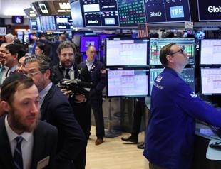 Oil, gold rally as Middle East tension keeps markets on edge