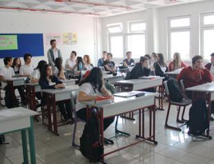 Number of schools rise, student enrollment drops in country