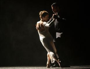 Tango, a three-minute romance