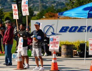 Boeing delivers 27 MAX jets in September despite strike