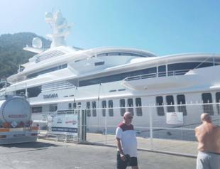 J K Rowling’s yacht ‘Samsara’ anchors in Fethiye