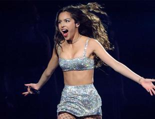 Olivia Rodrigo OK after stage fall