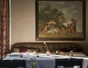 In shadow of Renaissance