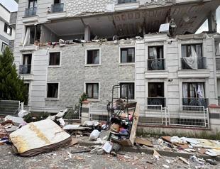 Gas explosion in northwestern city kills 1, injures 8