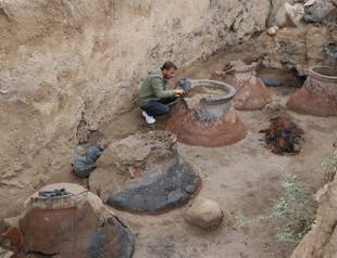 Experts to uncover secret of statue at Garibin Tepe