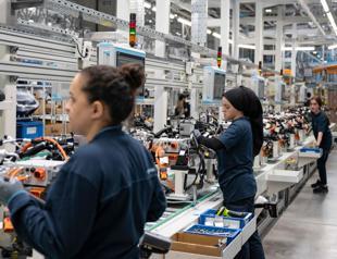 Turkish manufacturing PMI rises in October: Survey