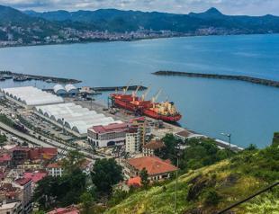 Exports rise 3.6 percent, hitting record level in October