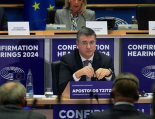 First candidates grilled in parliament test for EU top team