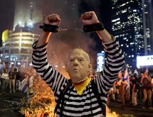 Netanyahu’s firing of defense minister mid-war sparks criticism, protest