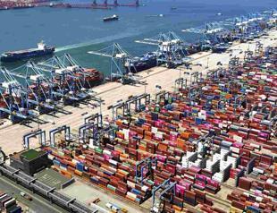 China export growth beats expectations in October