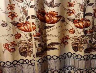 Vintage curtains fetch fortune as collectors show interest