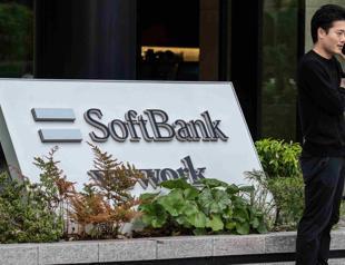 SoftBank reports $7.7 billion of quarterly net profit