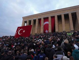Record-breaking visits to Anıtkabir on Atatürk Remembrance Day