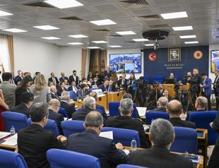 Scuffle erupts over trustees at parliament event