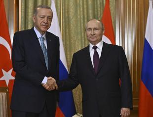 Erdoğan, Putin discuss relations, regional issues