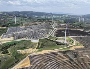 Türkiye launches Europe tour to promote renewable energy strategy