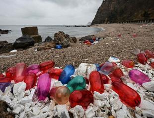 Activists slam lobbyist influence on plastic talks