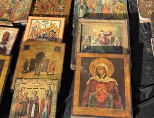 Numerous historical artifacts confiscated in Istanbul