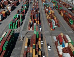 Trump tariff talk spurs global jitters, preparations